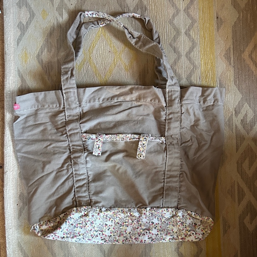 Thirty One Floral Trim Tan Huge Tote Bag